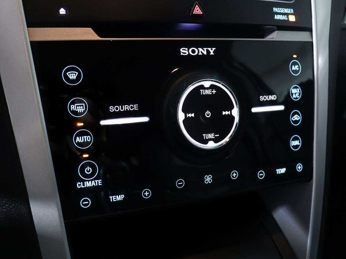 Б/У Форд Експлорер 2013 года. Фото: #19