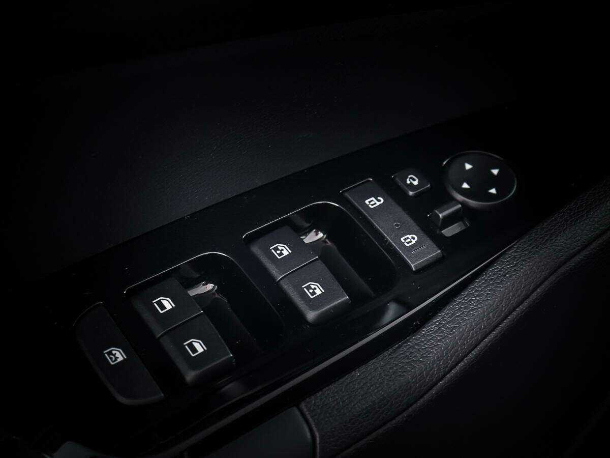 Б/У Киа Спортейдж 2022 года. Фото: #15