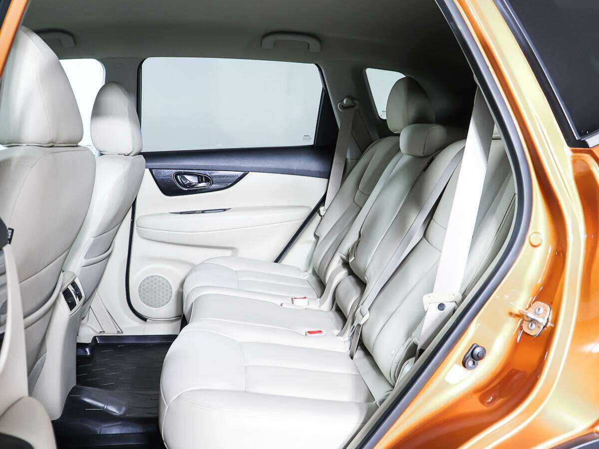 Б/У Ниссан Икс-Трейл 2019 года. Фото: #8