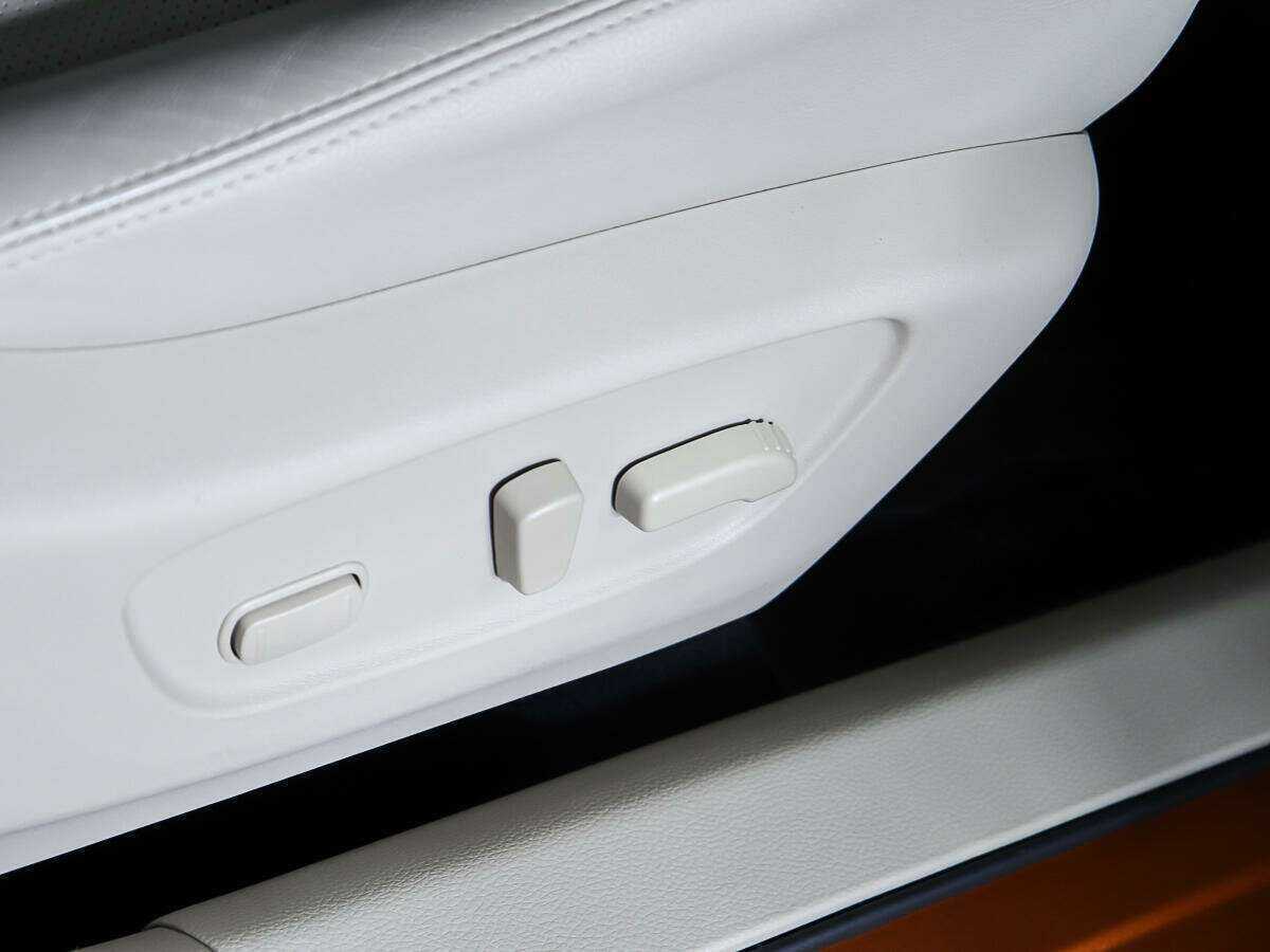 Б/У Ниссан Икс-Трейл 2019 года. Фото: #13