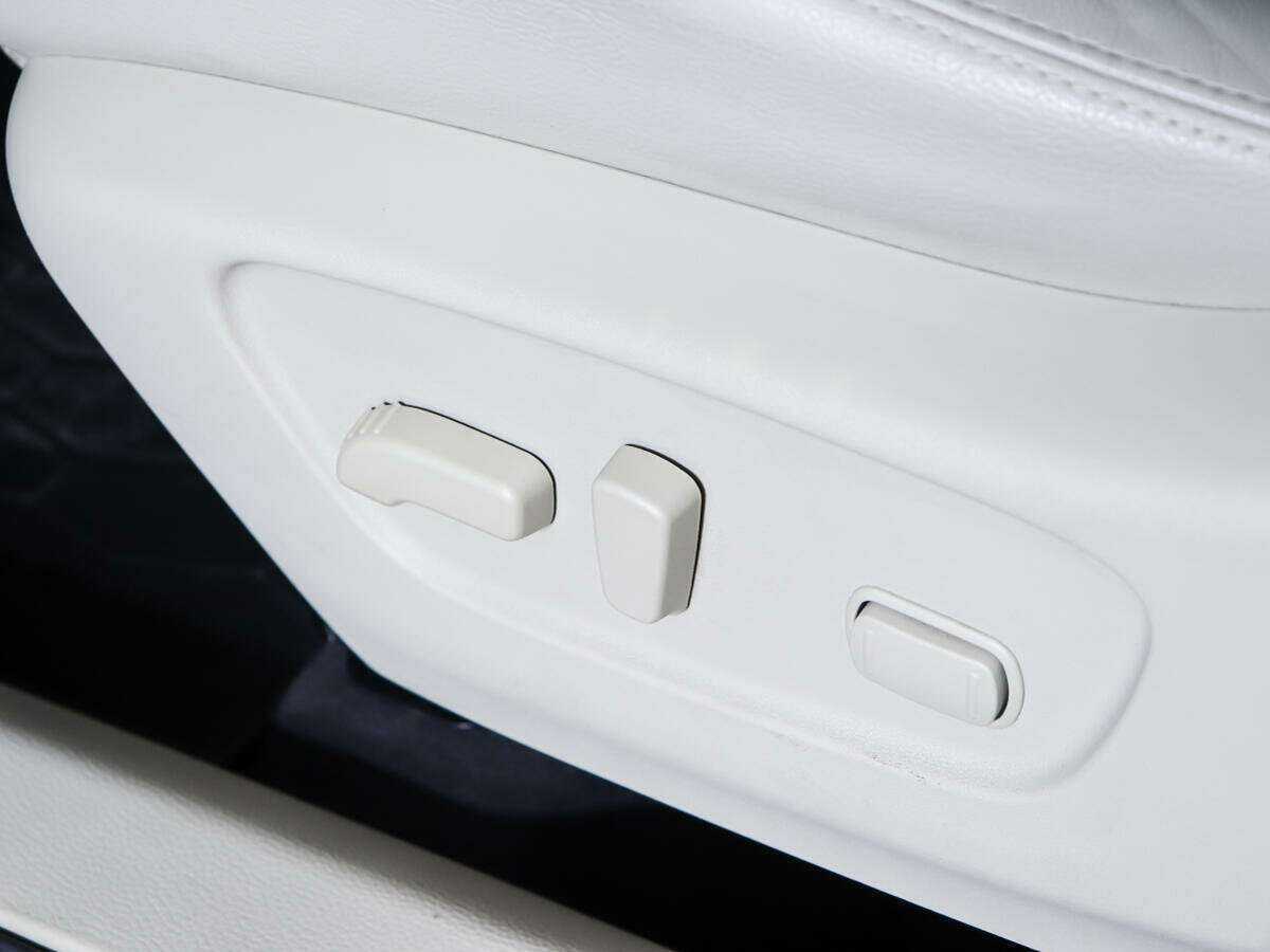 Б/У Ниссан Икс-Трейл 2019 года. Фото: #16