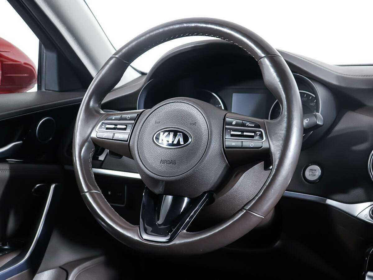 Б/У Киа Стингер 2018 года. Фото: #14