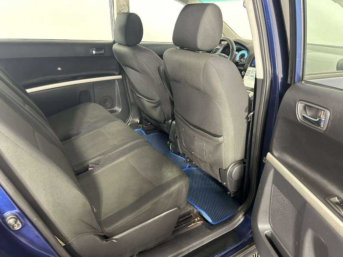 Б/У Тойота Королла Версо 2006 года. Фото: #15