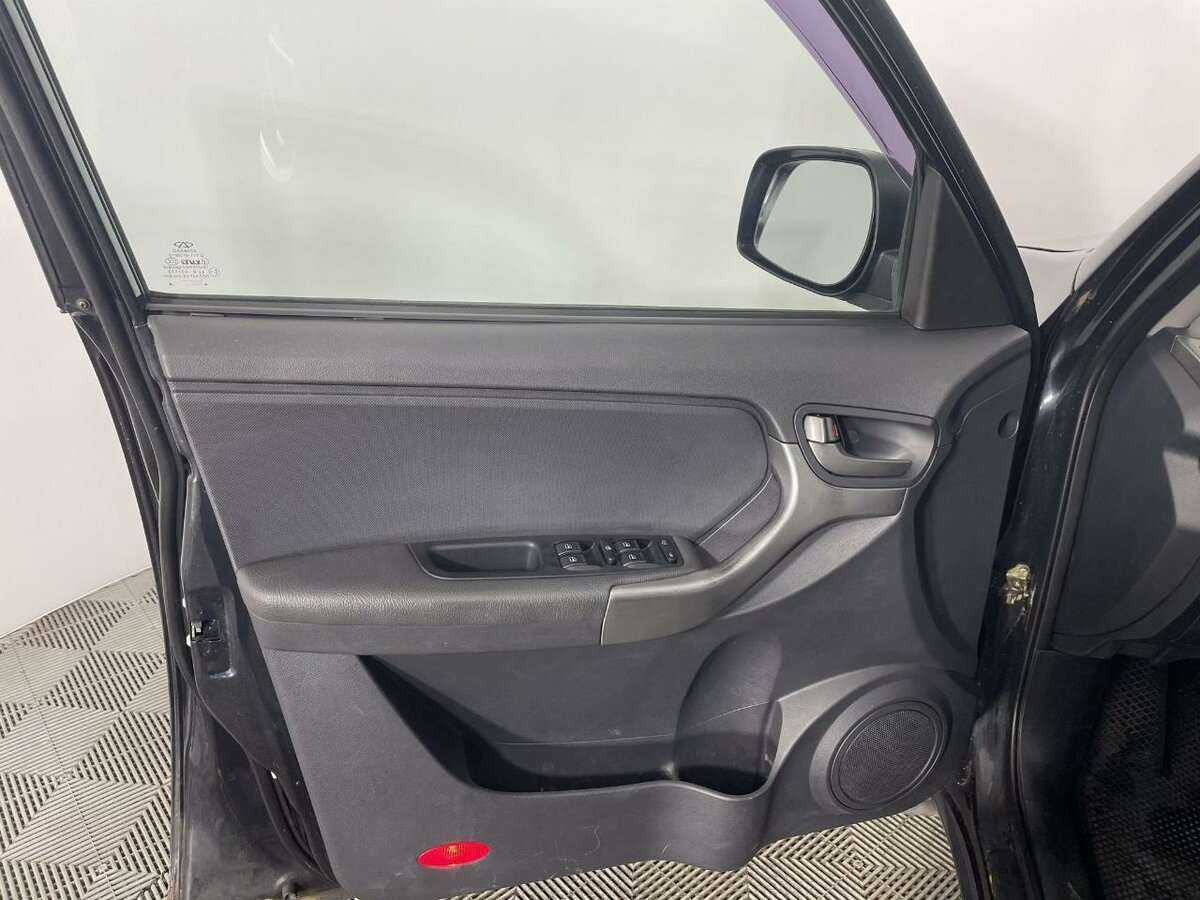 Б/У Вортекс Тинго 2012 года. Фото: #5