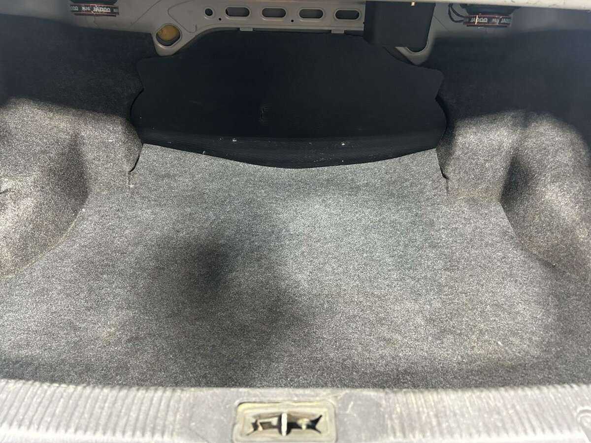 Б/У Ниссан Альмера Классик 2006 года. Фото: #16