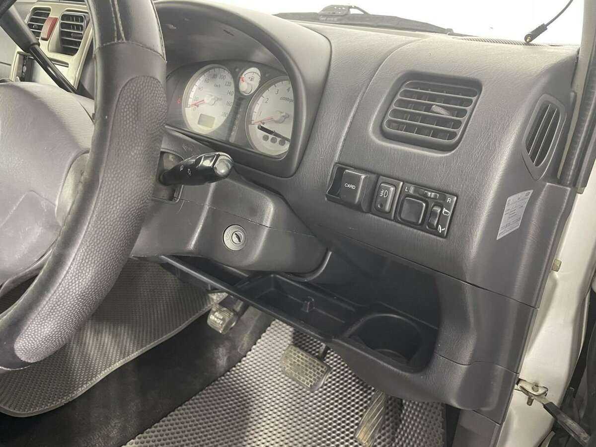 Б/У Сузуки Вагон Р 2002 года. Фото: #8