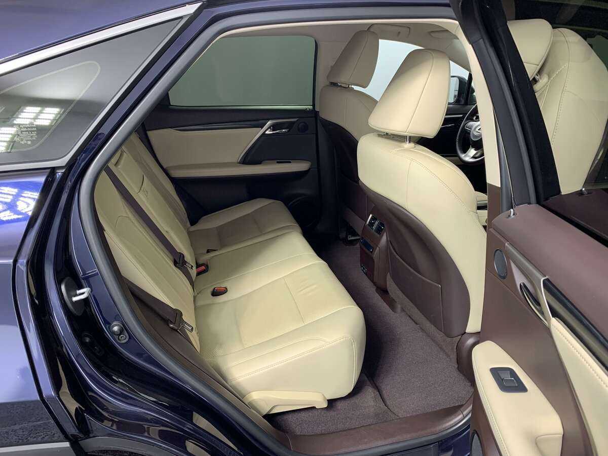 Б/У Лексус Р-Икс 2020 года. Фото: #14