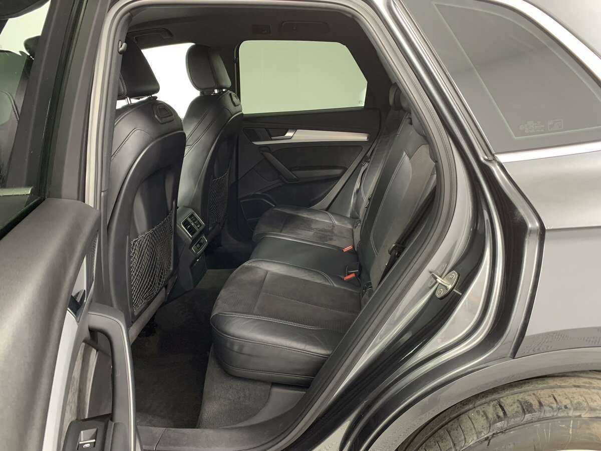 Б/У Ауди К5 2017 года. Фото: #7