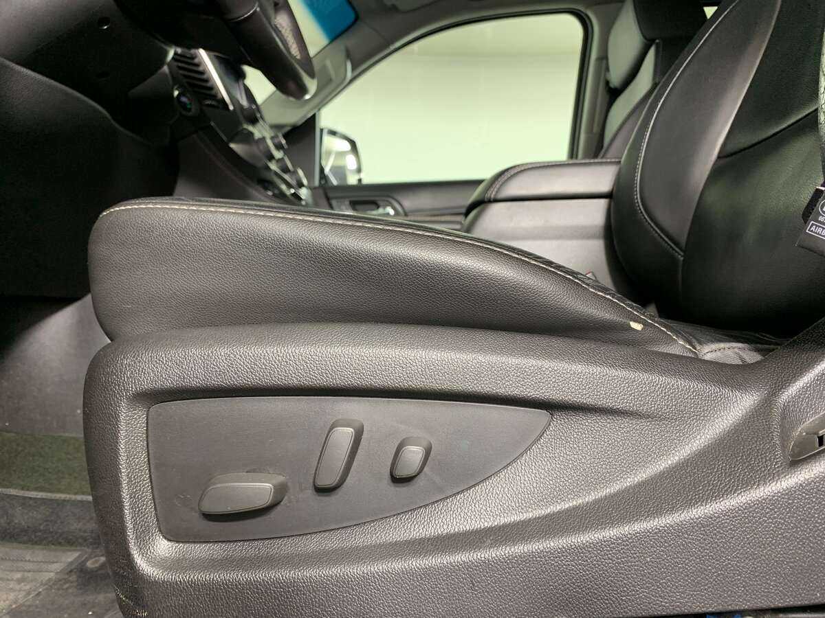 Б/У Шевроле Тахо 2016 года. Фото: #15