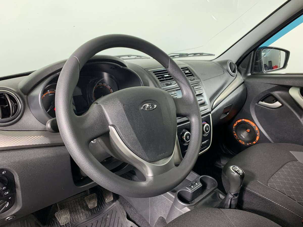 Б/У Лада (ВАЗ) Гранта 2018 года. Фото: #8