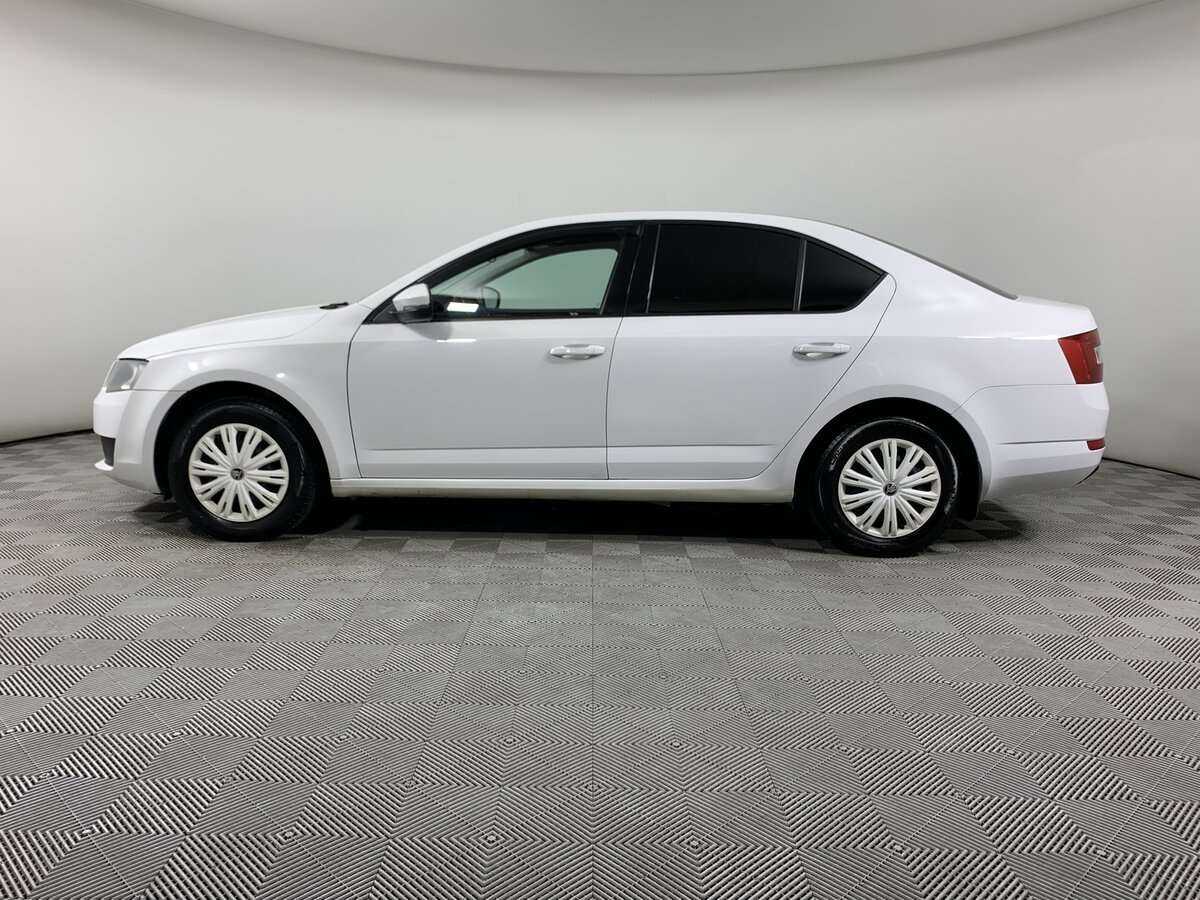 Б/У Шкода Октавия 2014 года. Фото: #7