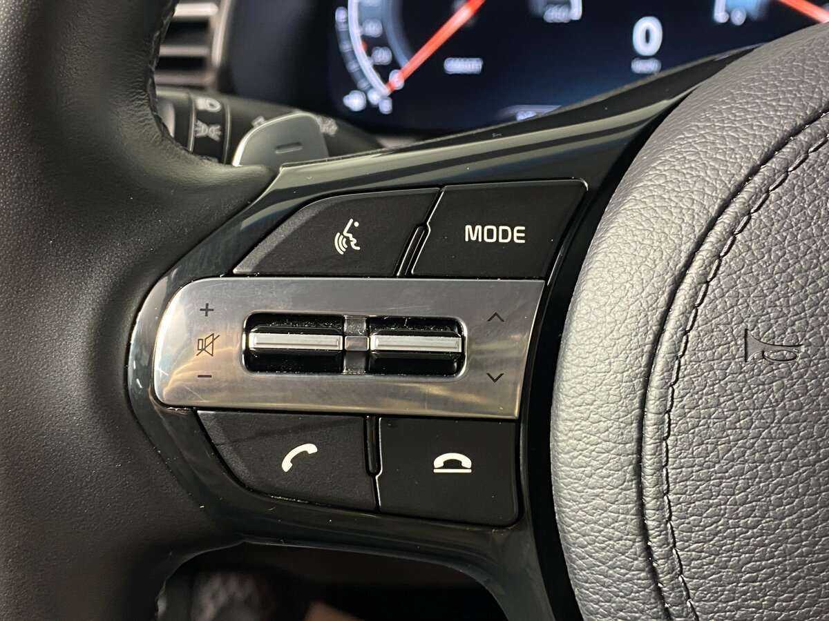 Б/У Киа К7 2020 года. Фото: #13