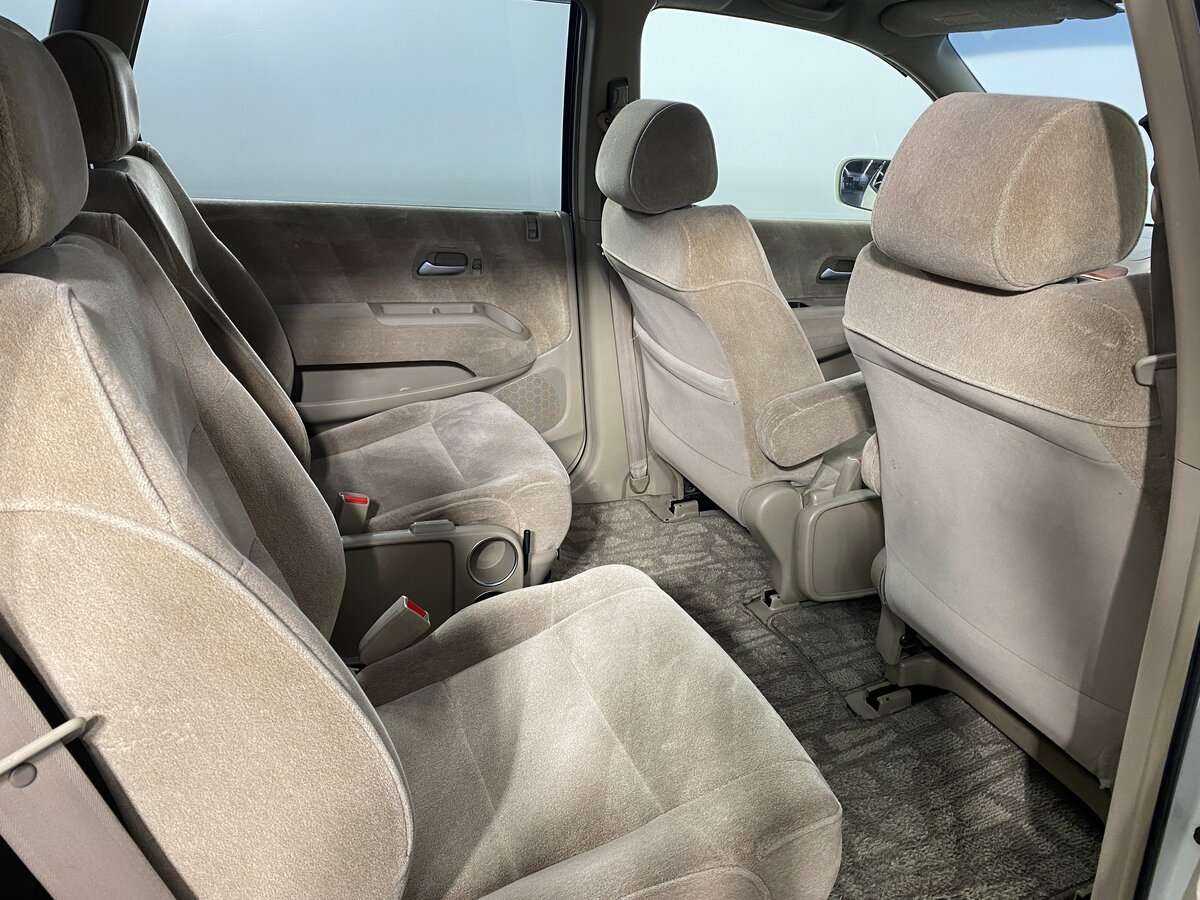 Б/У Хонда Одиссей 2002 года. Фото: #9