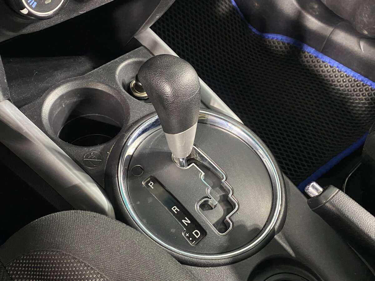 Б/У Митсубиши АС-Икс 2010 года. Фото: #13