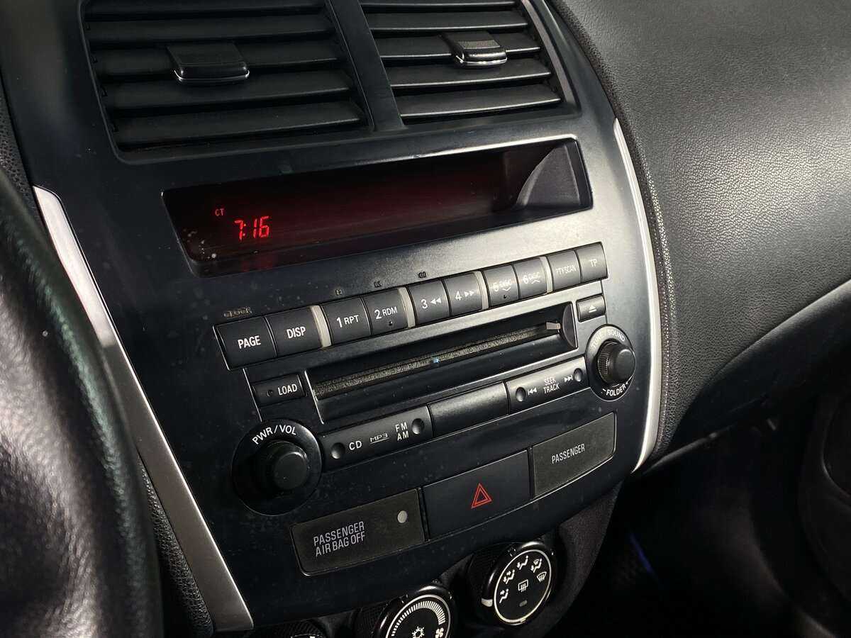 Б/У Митсубиши АС-Икс 2010 года. Фото: #14