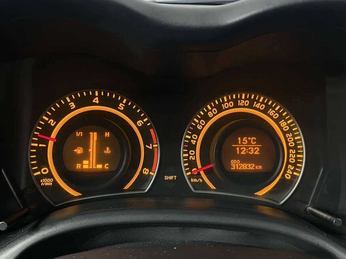 Б/У Тойота Королла 2007 года. Фото: #12