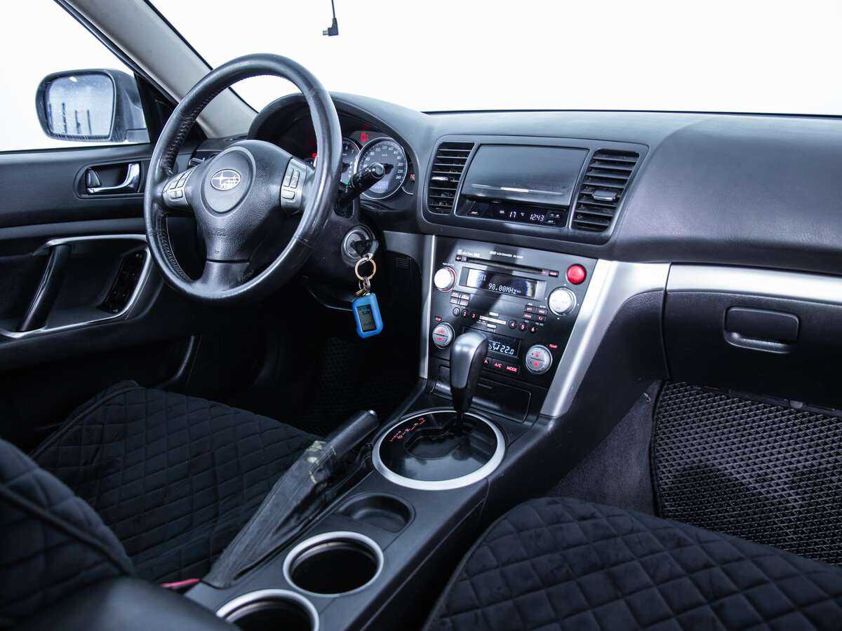 Б/У Субару Аутбэк 2007 года. Фото: #10