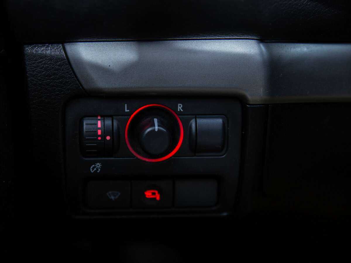 Б/У Субару Аутбэк 2007 года. Фото: #17