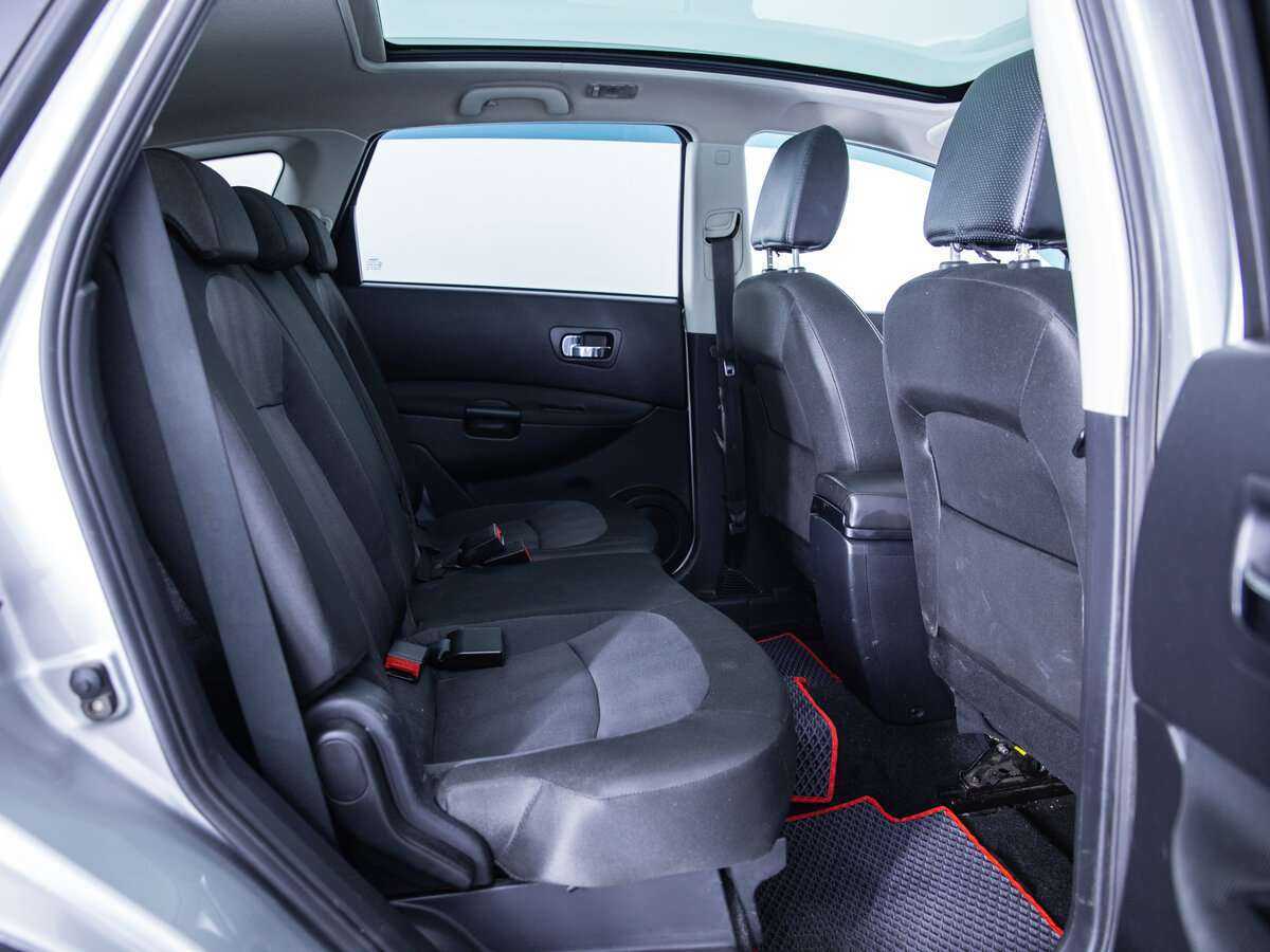 Б/У Ниссан Кашкай+2 2010 года. Фото: #10