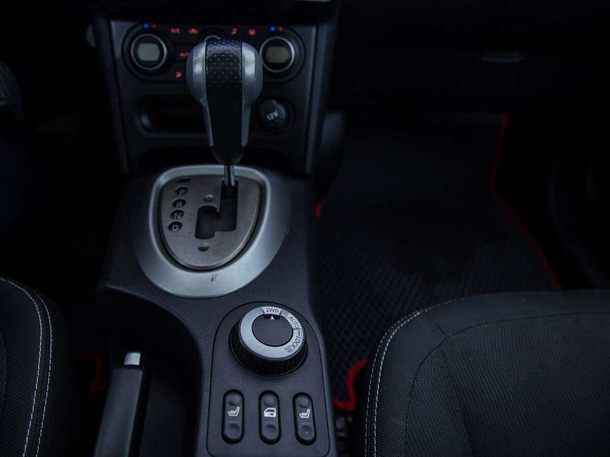 Б/У Ниссан Кашкай+2 2010 года. Фото: #17