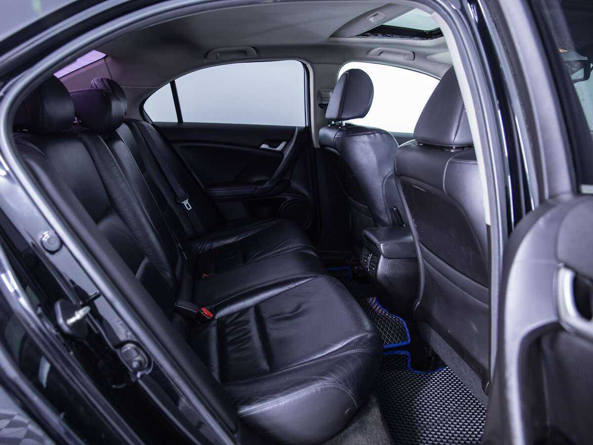 Б/У Хонда Аккорд 2008 года. Фото: #10