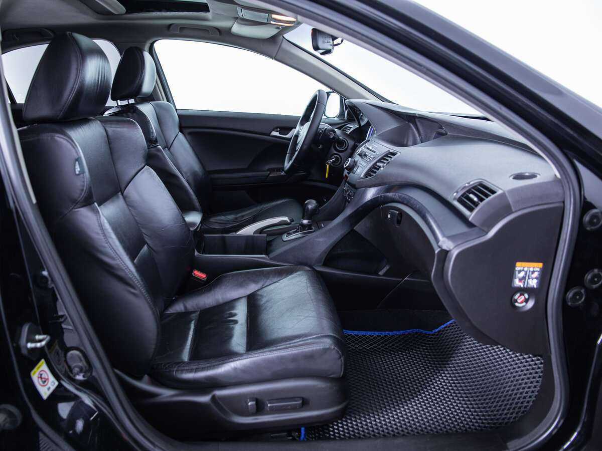 Б/У Хонда Аккорд 2008 года. Фото: #11