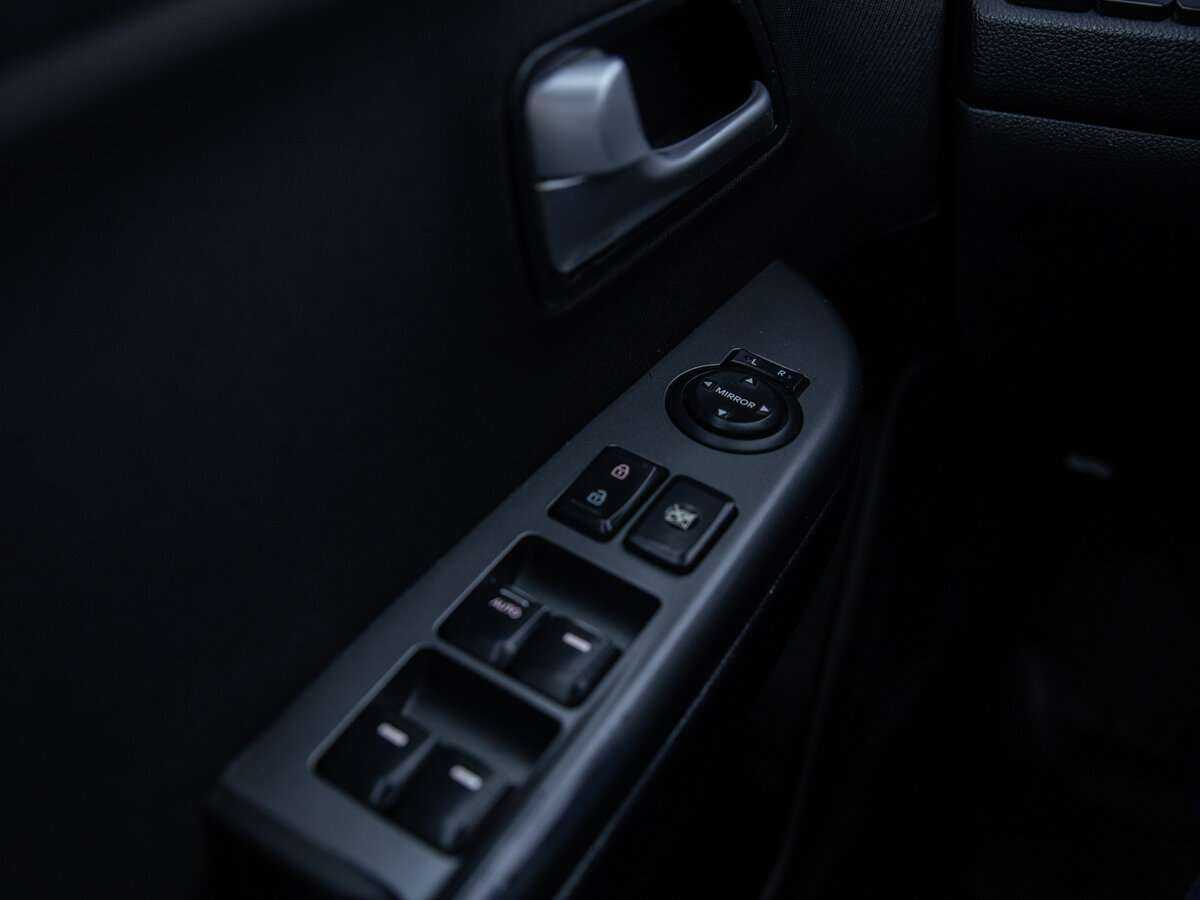 Б/У Киа Рио 2017 года. Фото: #11