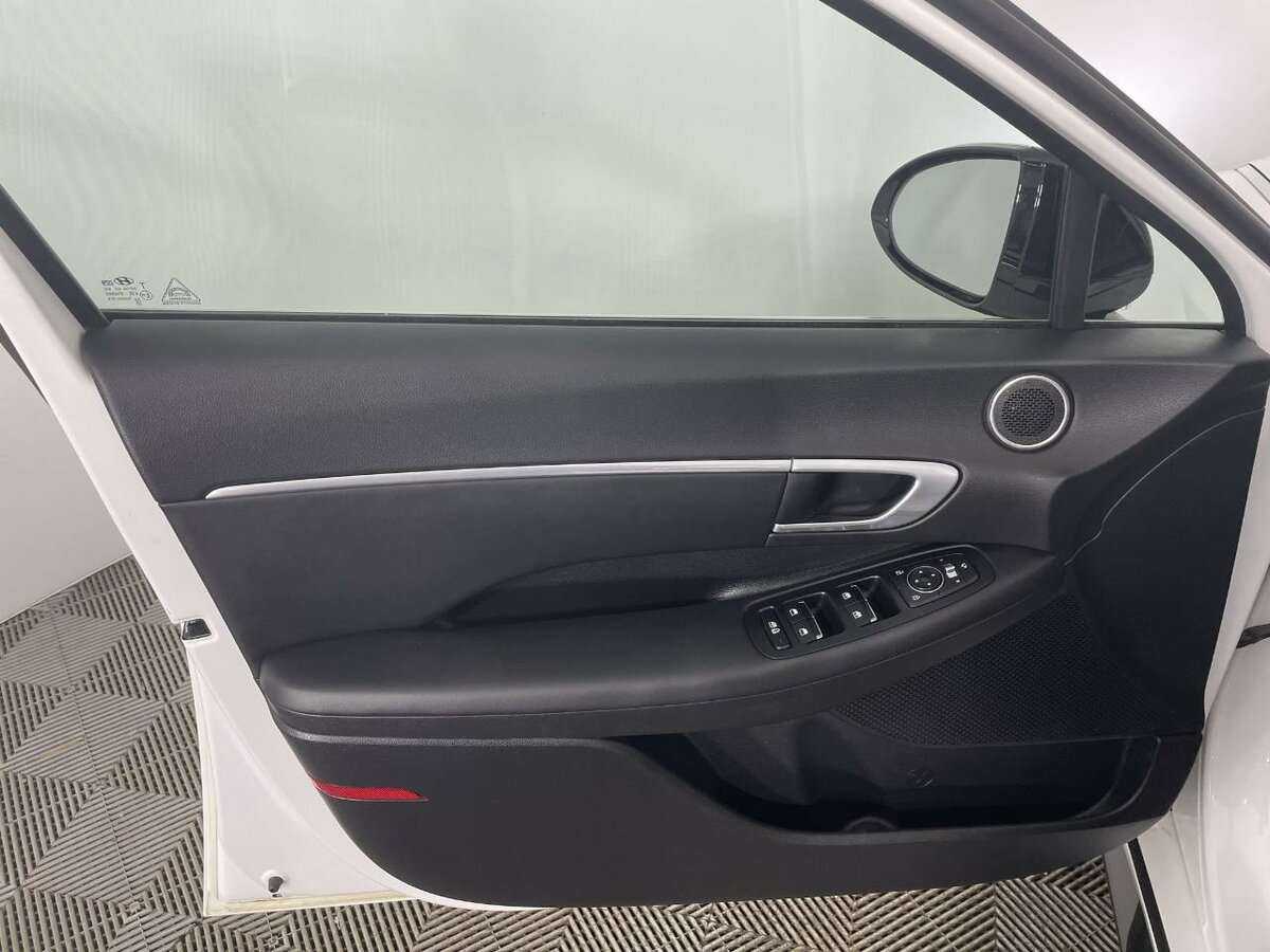 Б/У Хендай Соната 2019 года. Фото: #7