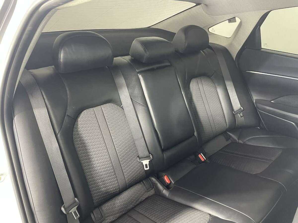 Б/У Хендай Соната 2019 года. Фото: #14