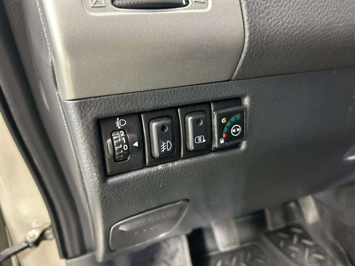 Б/У Сузуки Лиана 2004 года. Фото: #8