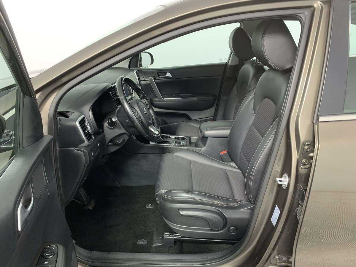 Б/У Киа Спортейдж 2018 года. Фото: #12