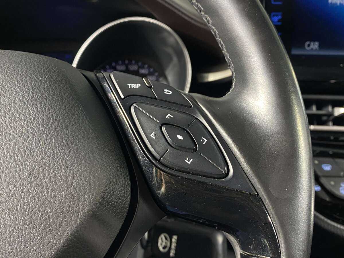 Б/У Тойота Ц-ШР 2019 года. Фото: #11