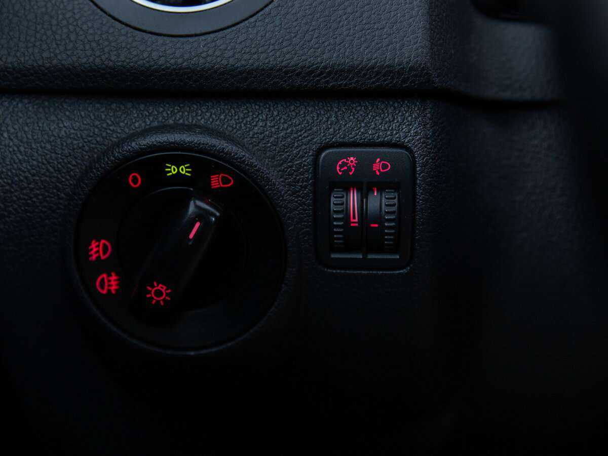 Б/У Фольксваген Гольф Плюс 2012 года. Фото: #12