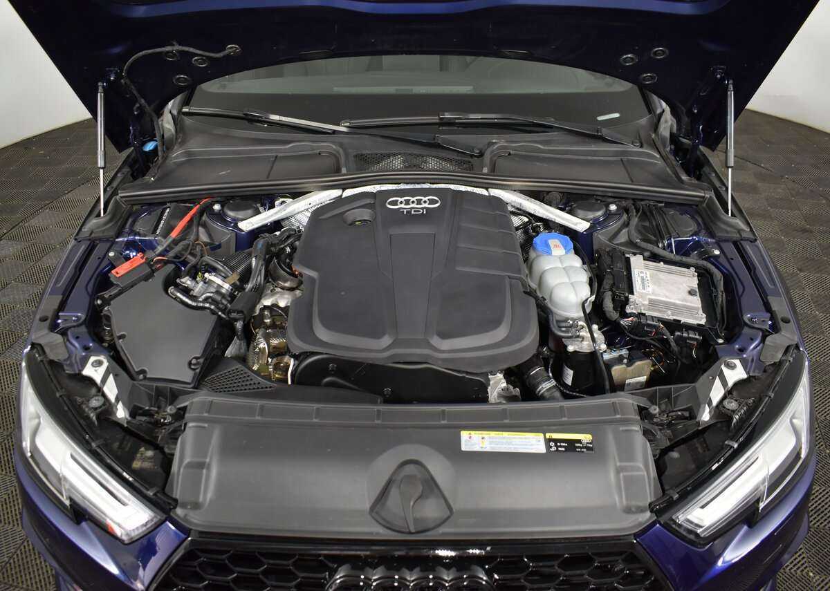 Б/У Ауди А4 2018 года. Фото: #6