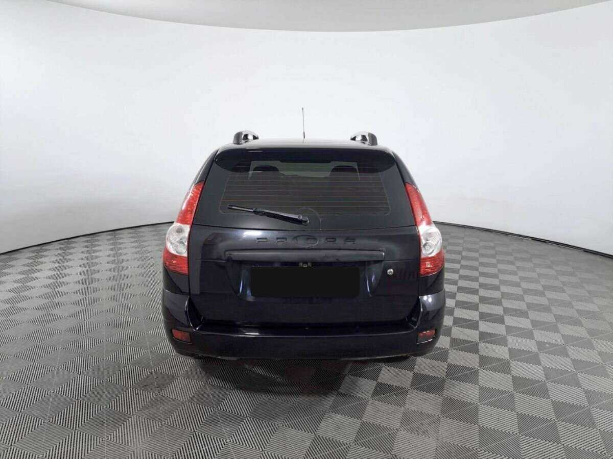 Б/У Лада (ВАЗ) Приора 2013 года. Фото: #5