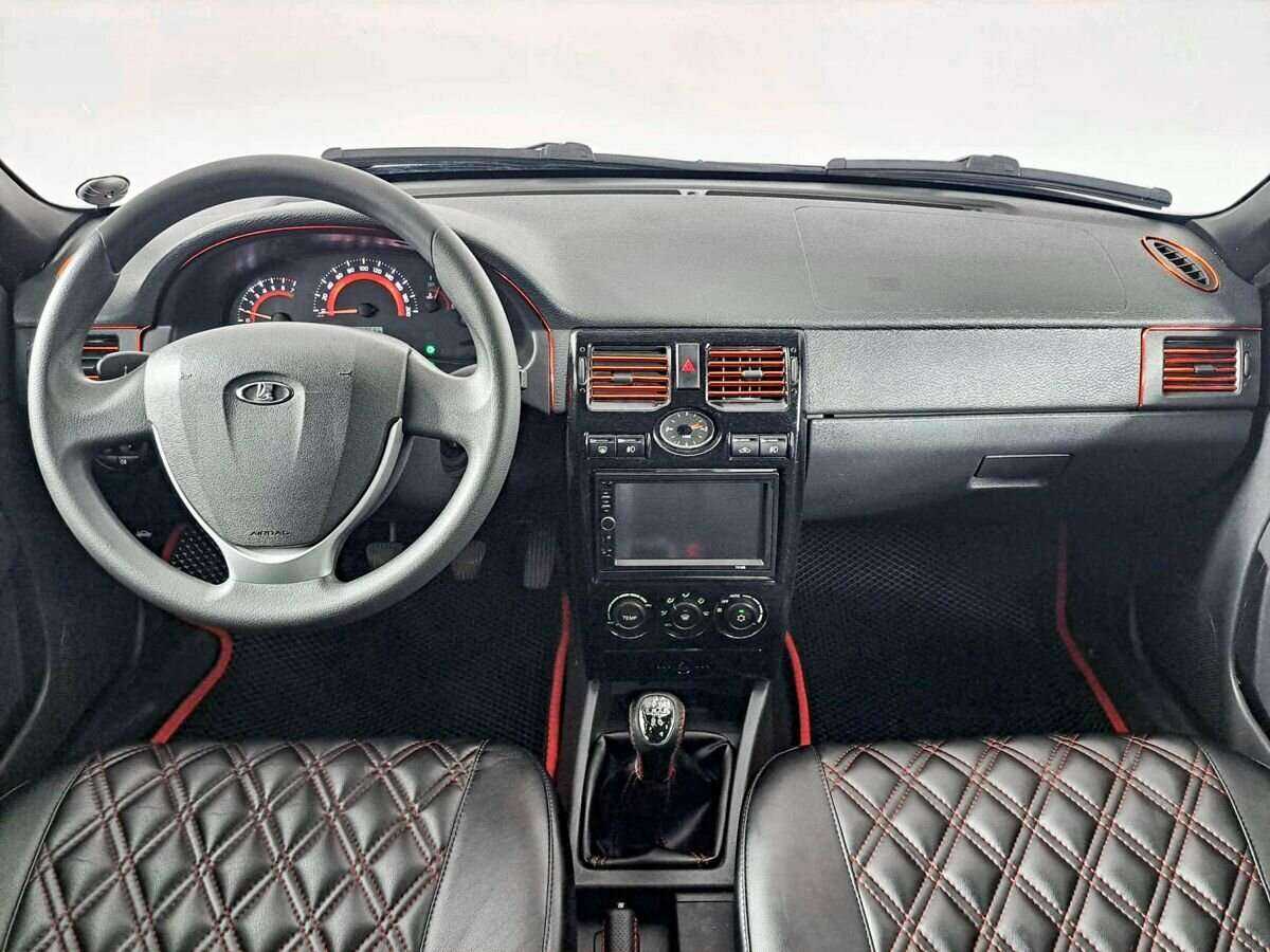 Б/У Лада (ВАЗ) Приора 2013 года. Фото: #11