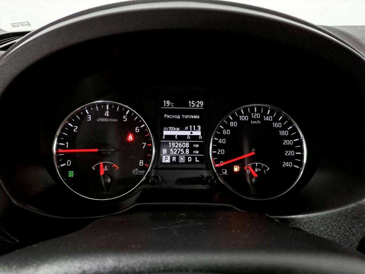 Б/У Ниссан Икс-Трейл 2011 года. Фото: #10