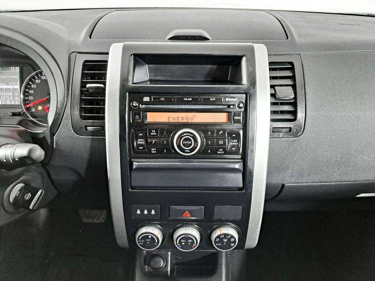 Б/У Ниссан Икс-Трейл 2011 года. Фото: #12