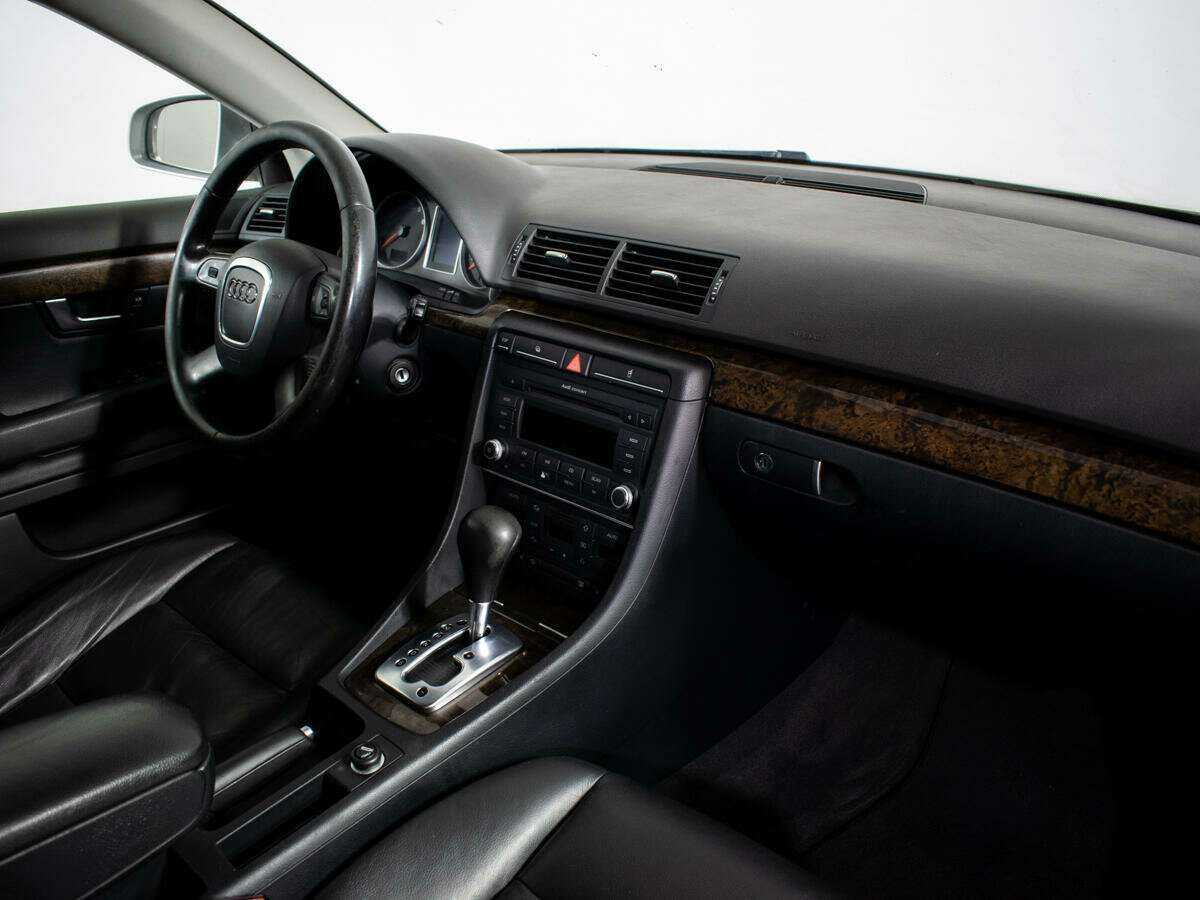 Б/У Ауди А4 2007 года. Фото: #6