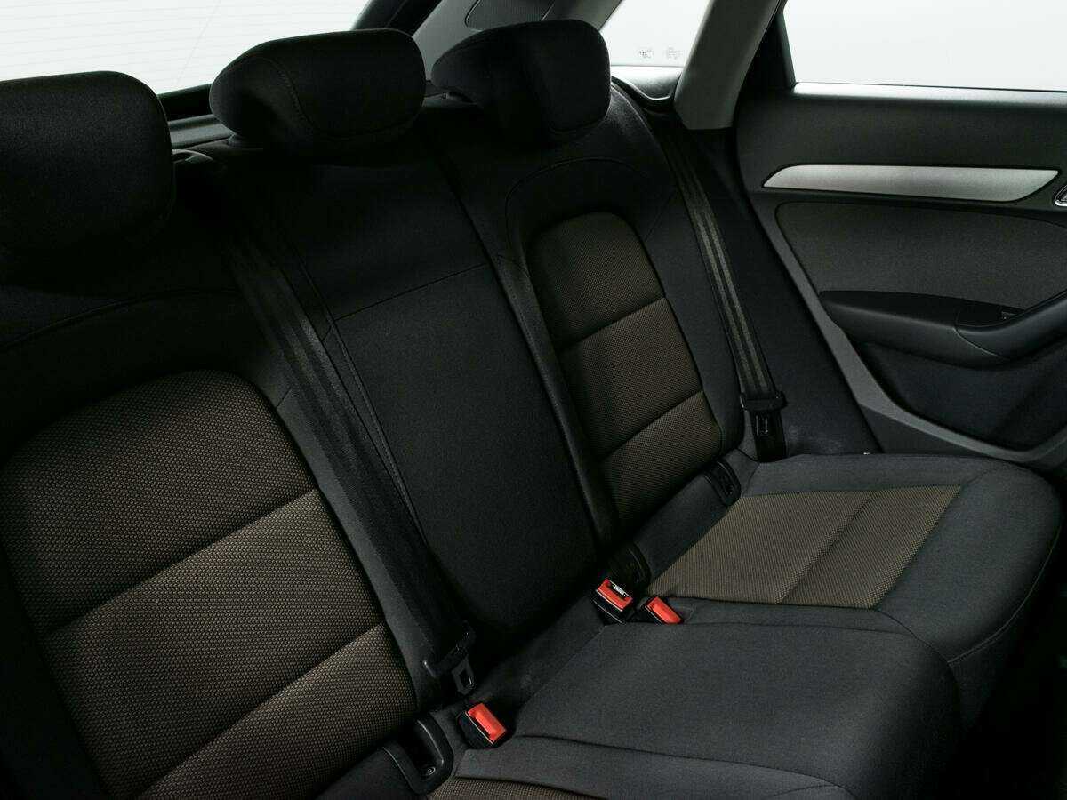 Б/У Ауди К3 2013 года. Фото: #12