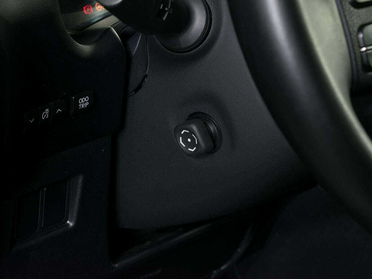 Б/У Лексус Н-Икс 2021 года. Фото: #14