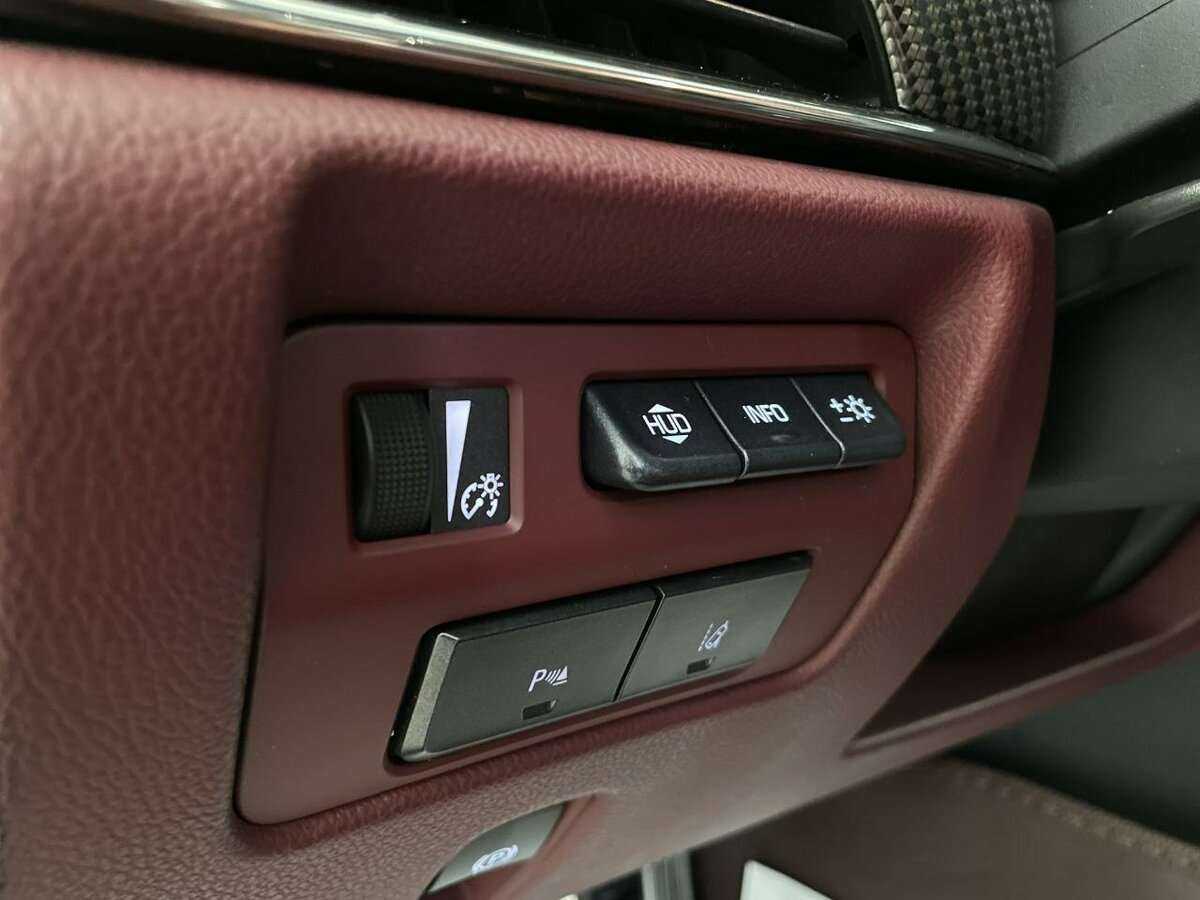 Б/У Кадиллак АТС 2013 года. Фото: #8