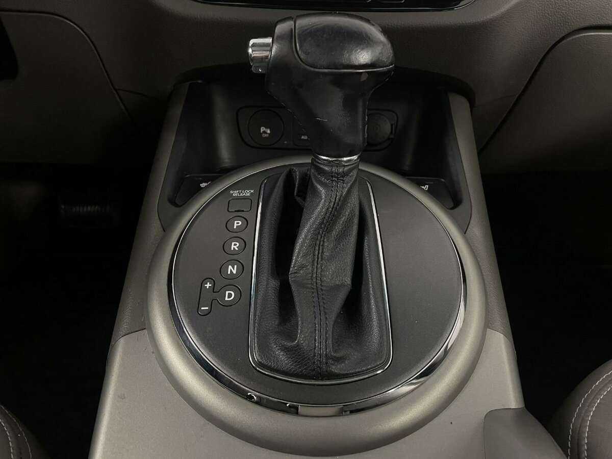 Б/У Киа Спортейдж 2011 года. Фото: #12