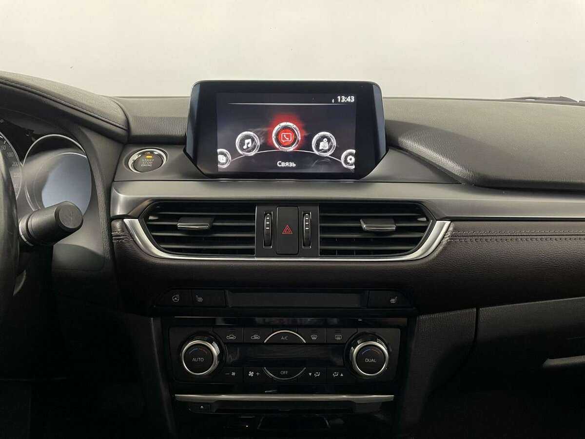 Б/У Мазда 6 2017 года. Фото: #10