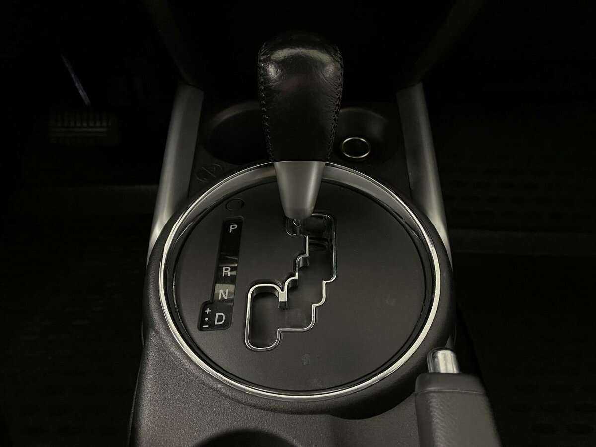 Б/У Митсубиши АС-Икс 2010 года. Фото: #12