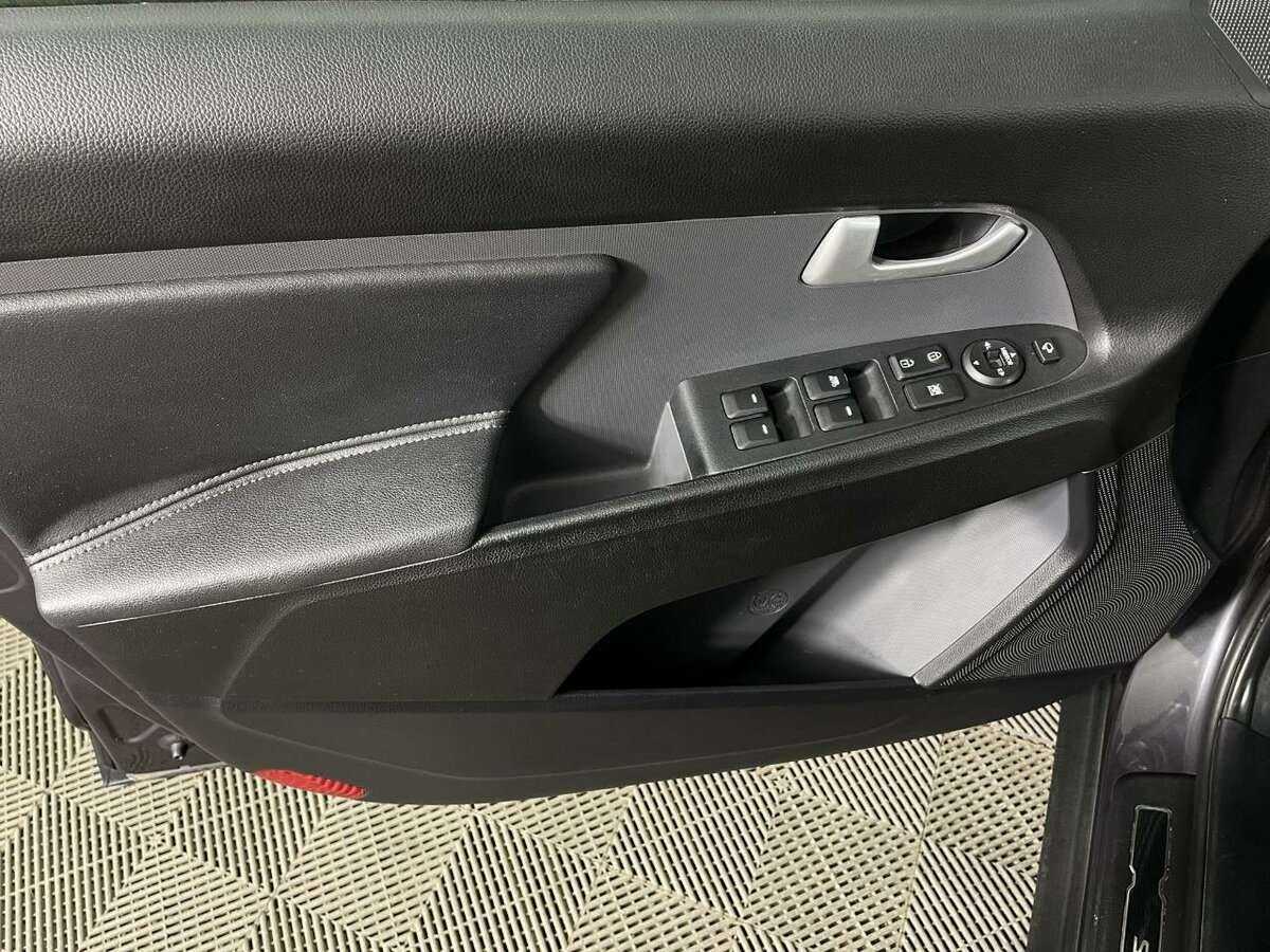 Б/У Киа Спортейдж 2013 года. Фото: #7