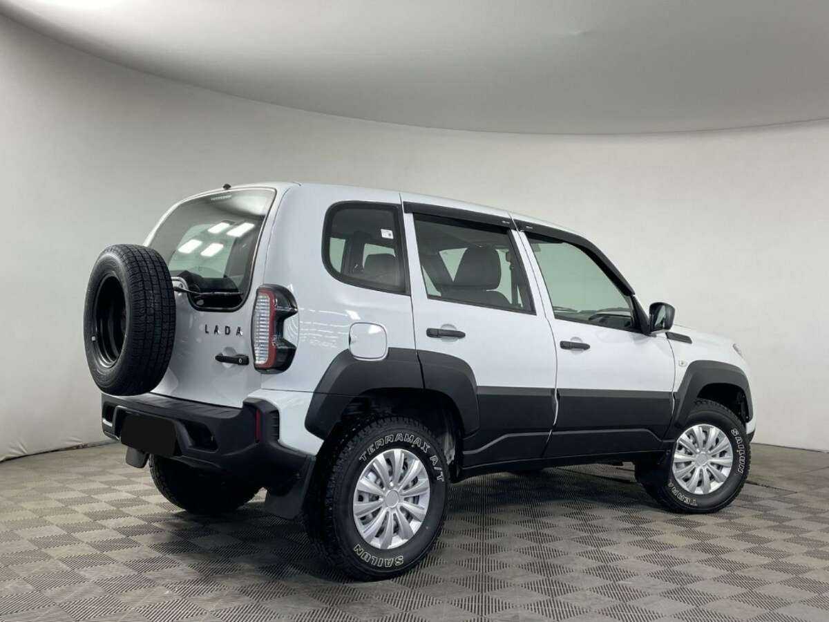Б/У Лада (ВАЗ) Нива 2023 года. Фото: #5