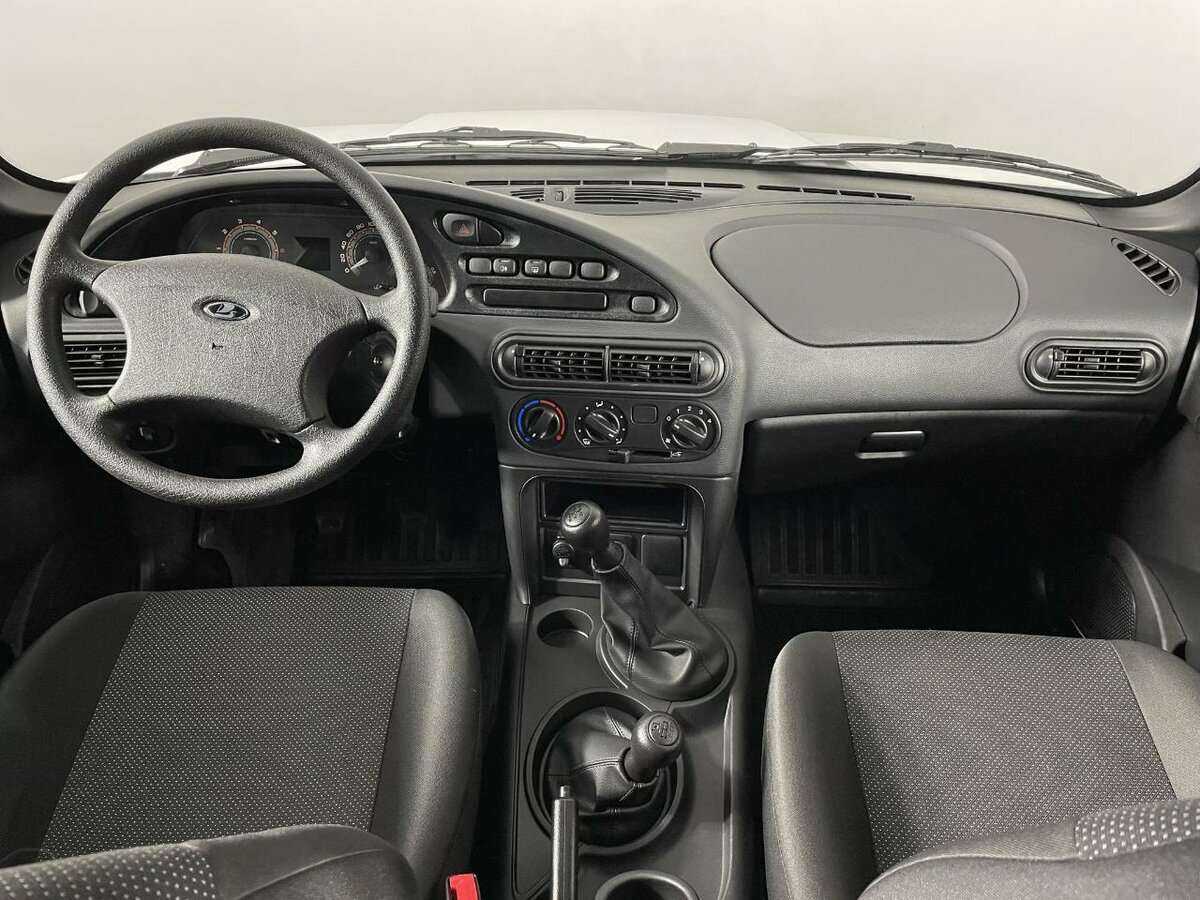 Б/У Лада (ВАЗ) Нива 2023 года. Фото: #6