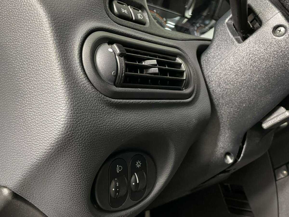 Б/У Лада (ВАЗ) Нива 2023 года. Фото: #8