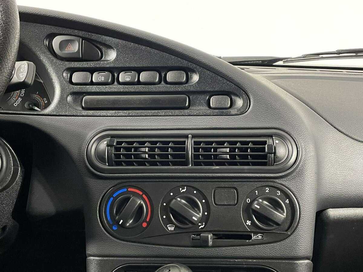 Б/У Лада (ВАЗ) Нива 2023 года. Фото: #11